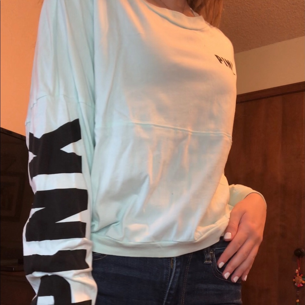 mint green long sleeve top
